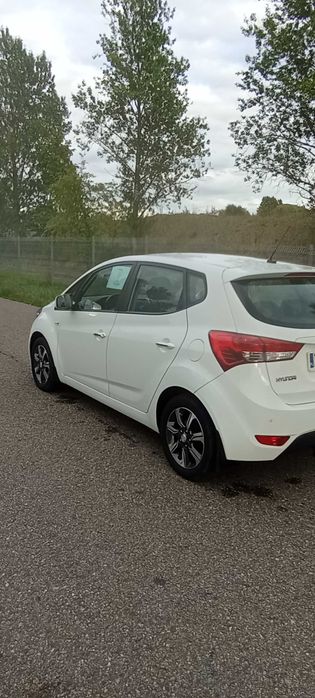 HYUNDAI iX20 Super stan