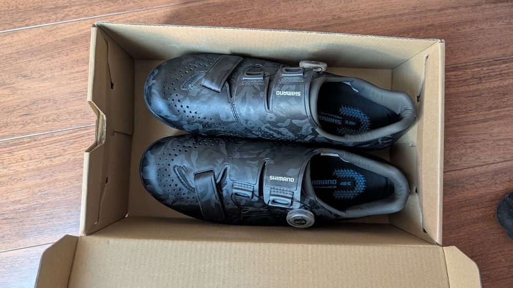Sapatos Gravel Shimano semi novos
