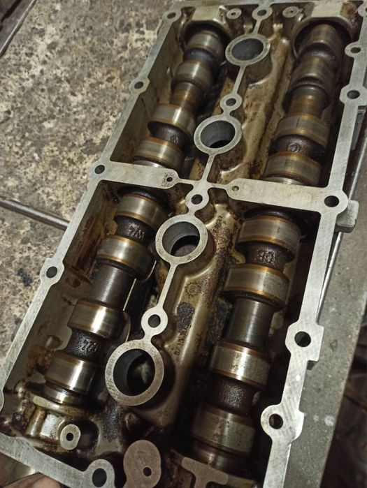 Головка ГБЦ GOLF4  1,4   16 V