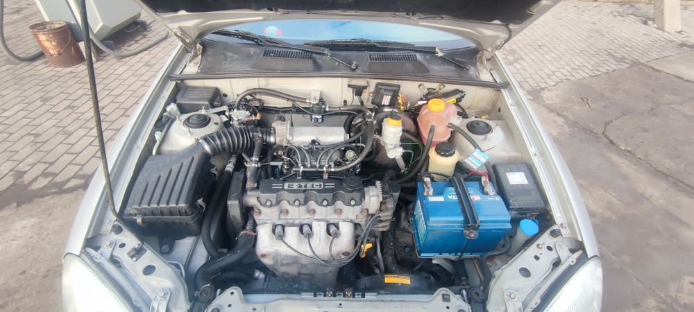 Продам Ланос 1.5  Поляк