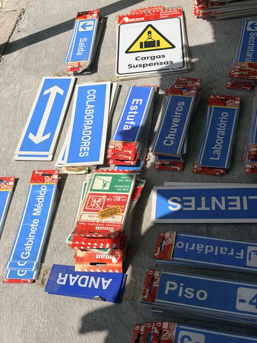 Placas de Sinalização Novas – Diversos Modelos V