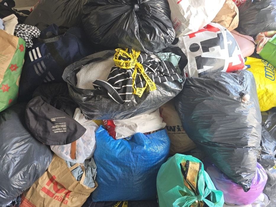 Odzież Szwecja niesort.