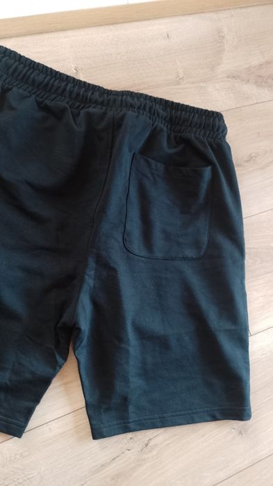 Nowe szorty męskie Lonsdale  rozm  M