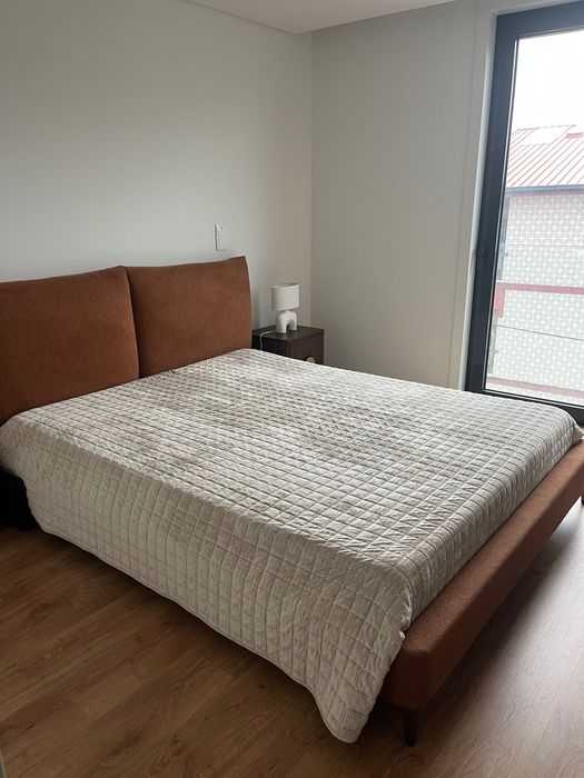 Cama casal 160x200 terracota