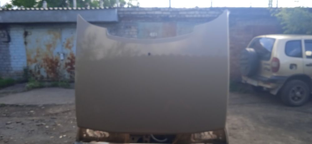 Капот Таврия 1102