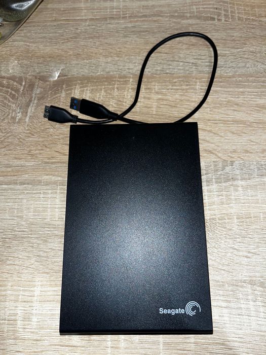 Зовнішній жорсткий диск накопичувач