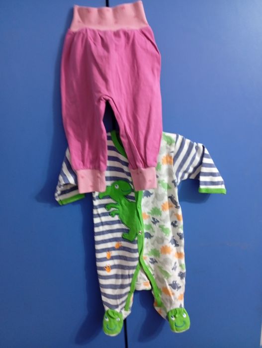 Віддам безкоштовно на дівчинку