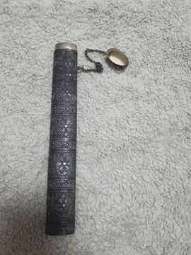 Срібний футляр для документів