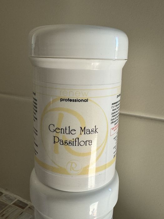 Розпродаж!  Набір Маски Renew Vitamin C, Purifying, Passiflora