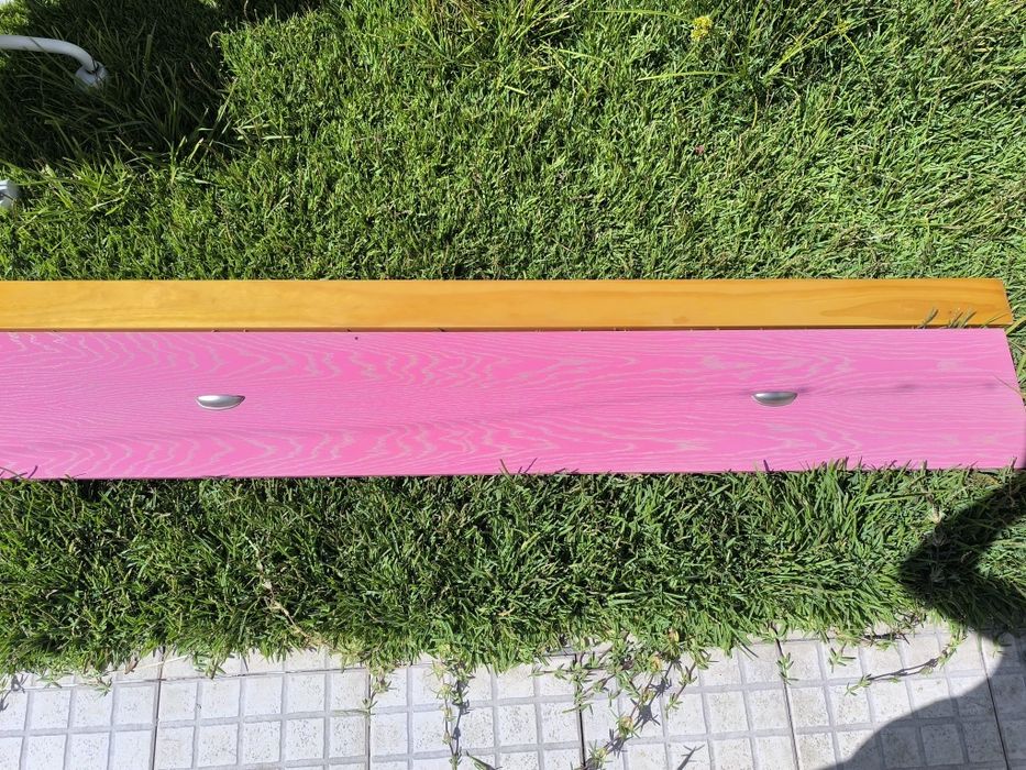 Móvel mesinha de cabeceira em pinho
