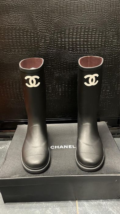 Chanel rain boots.резиновые сапоги шанель.гумові чоботи шанель.LUXE.