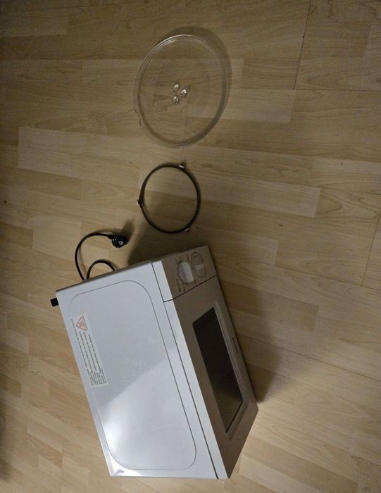 Kuchenka Mikrofalowa mikrofalówka w bardzo dobrej cenie