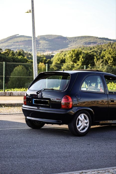 Opel Corsa B GSI
