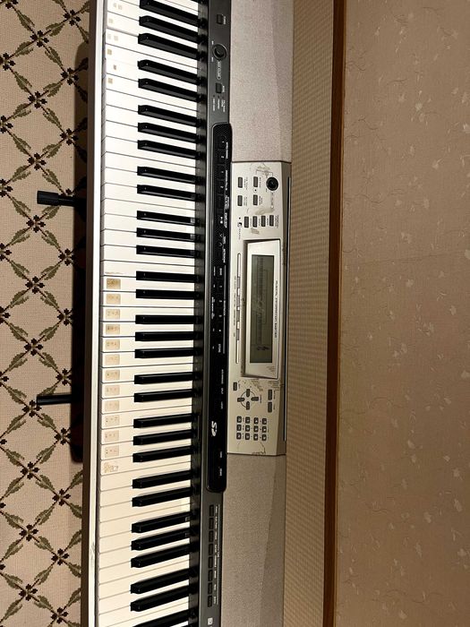 Piano Digital - Casio Privia PX-410R (com suporte e pedal)