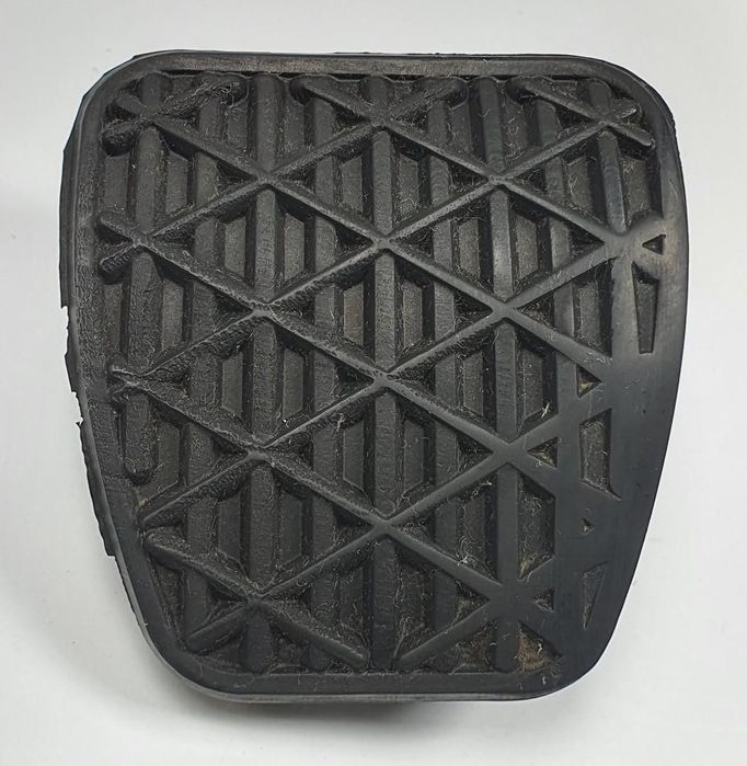 GUMA NAKŁADKA NA PEDAŁ MERCEDES W201 190 2012920082