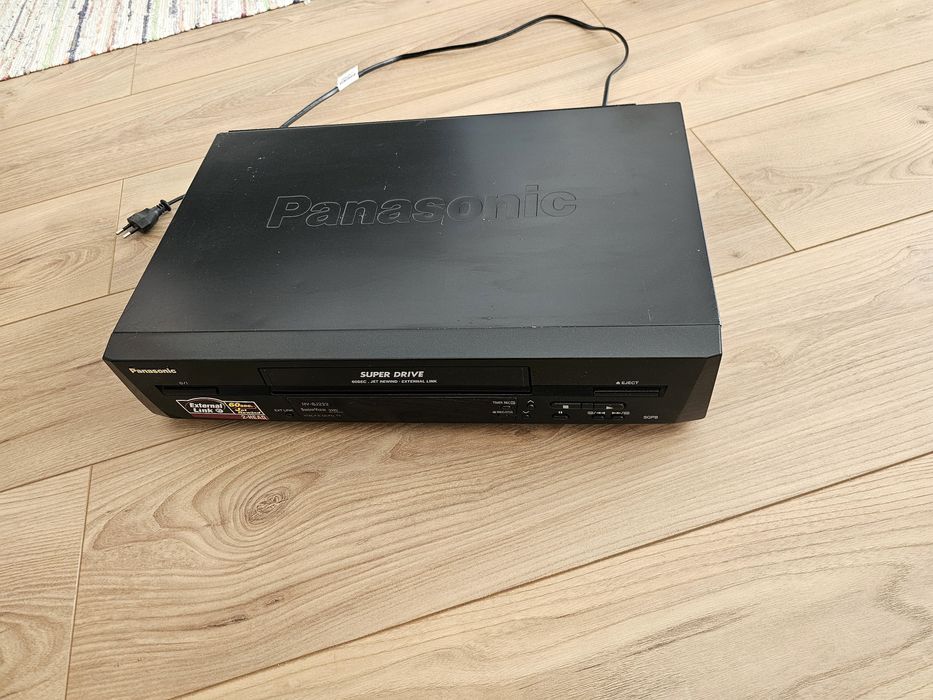Magnetowid Panasonic NV-SJ220 Super Drive VHS