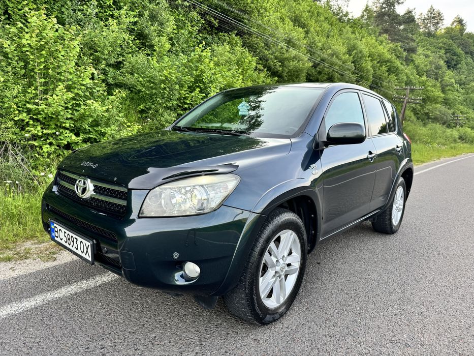 Продам власне авто toyota rav 4