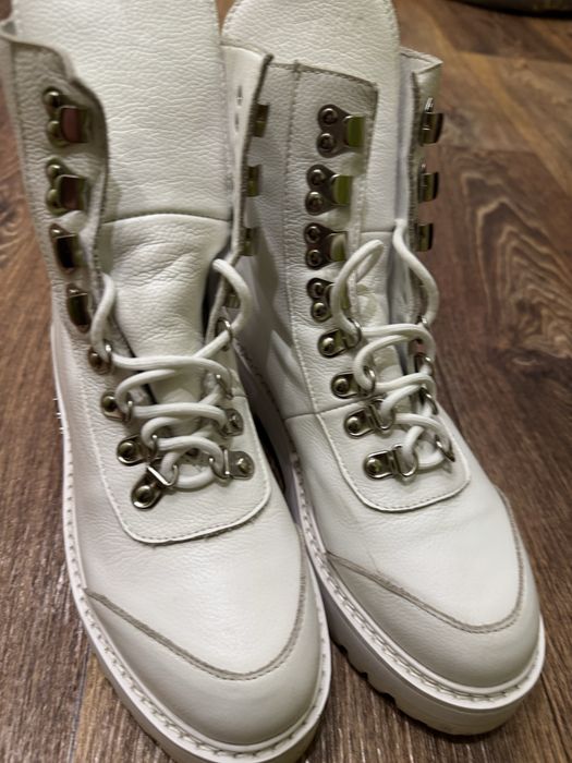 Ботинки шкіряні нові