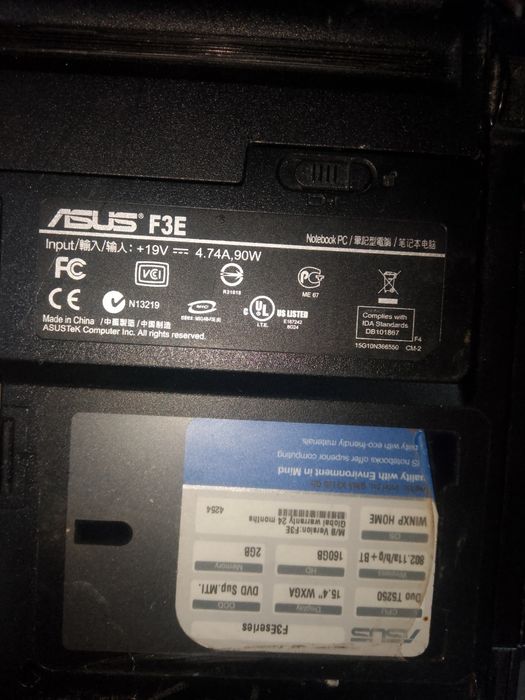 Laptop Asus uszkodzony