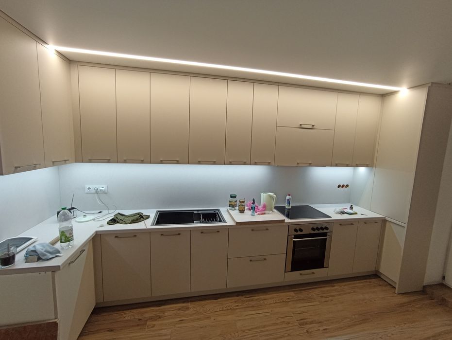 Монтаж натяжних стель Good Cellings