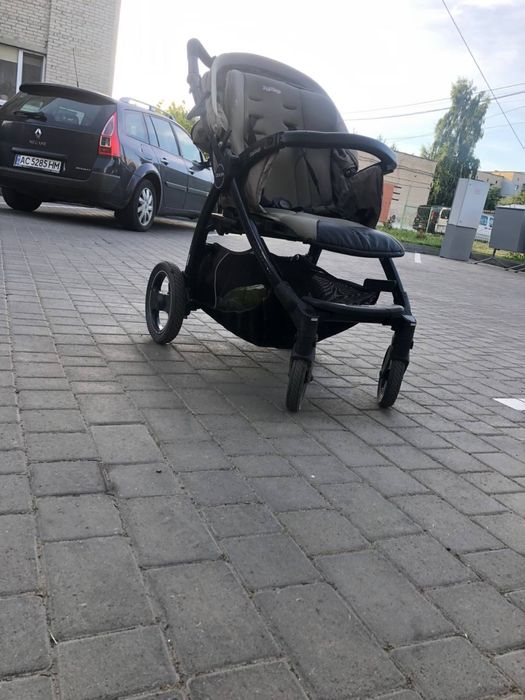 Коляска прогулочна