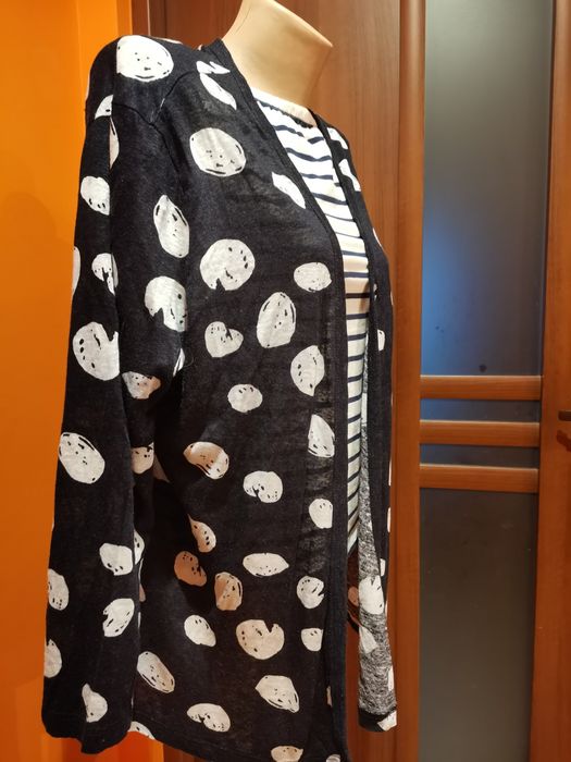 Sweterek damski, narzutka Gerry Weber rozm 42/44, czarny, biały motyw