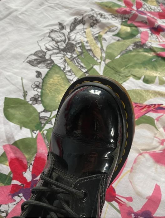 Buty dr Martens lakierowane