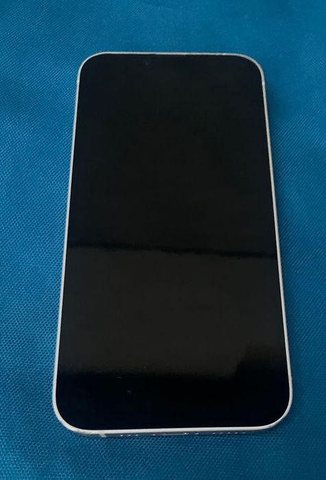 Ładny iPhone 14 , biały