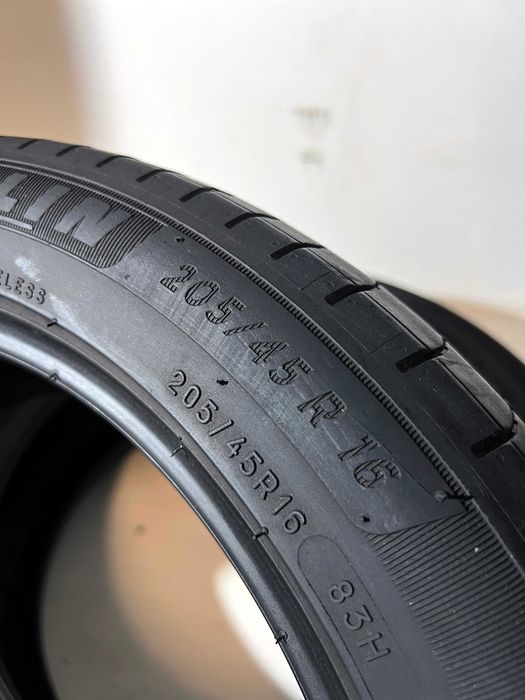 Pneus Michelin Primacy 4 - 205/45/16 - Excelentes