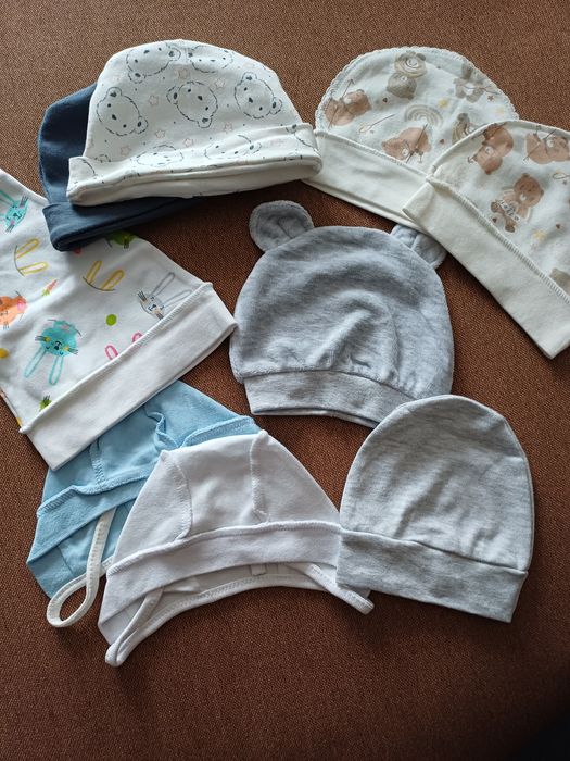 Шапочки дитячі від 56 розміру до 62