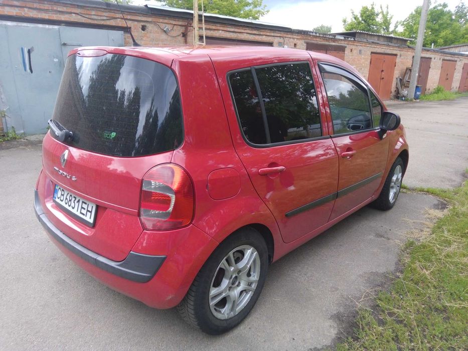 Renault Modus минивен