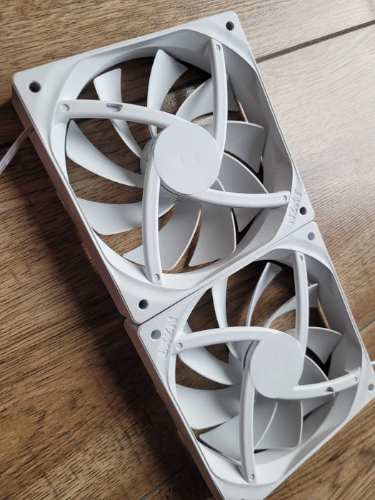 2x Wiatrak NZXT F120Q do Komputera z Obudowy NZXT H5 FLOW (2024) White