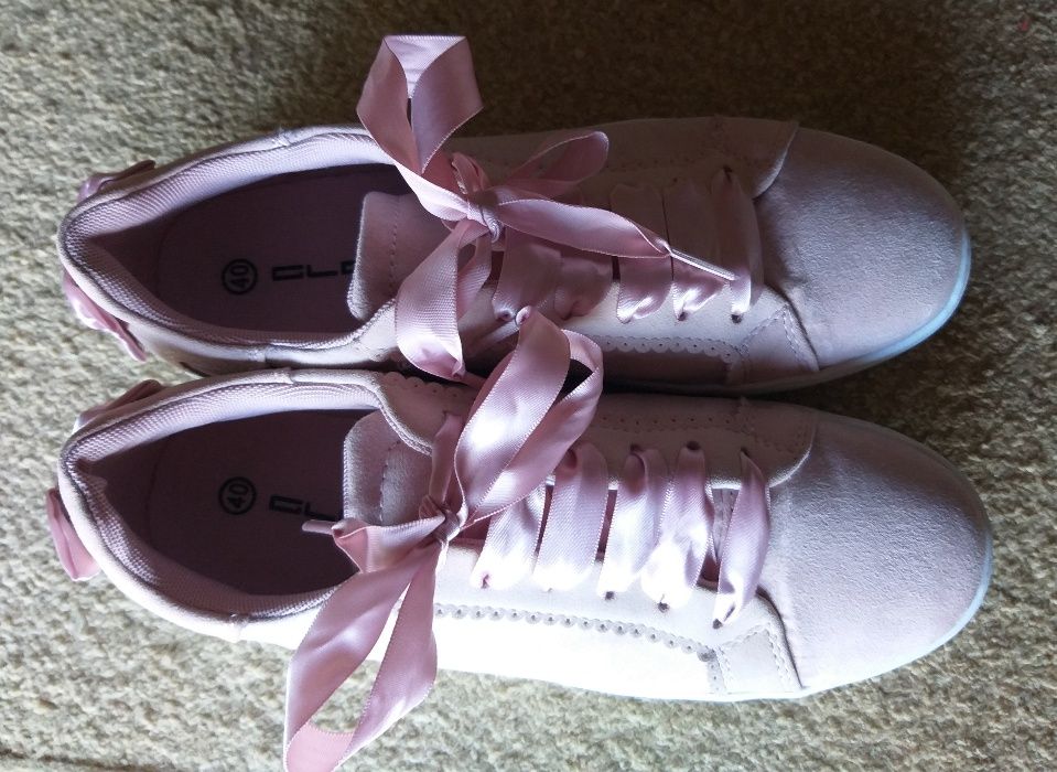 Buty pastelowy róż rozm 40