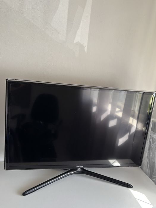 Samsung UE32F6100AW – 32” Full HD com 3D – Excelente Estado
