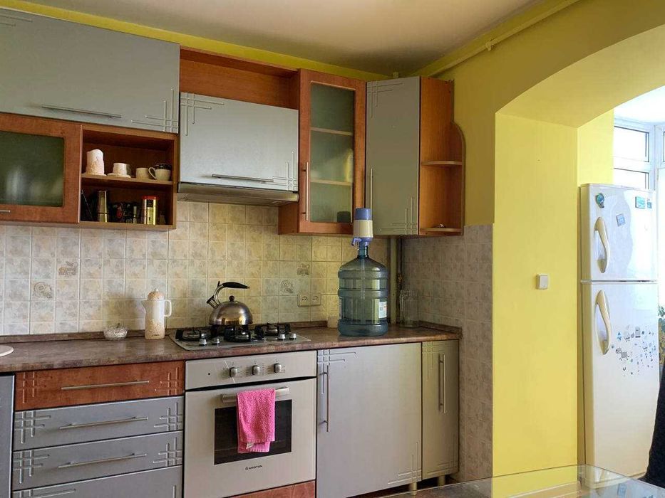 2-КІМНАТНА КВАРТИРА подобово, посуточно! Чернівці