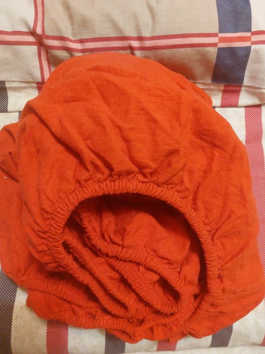 Простыни на резинке