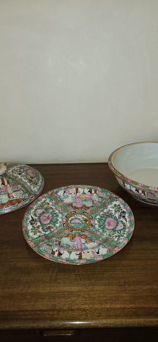 Terrina oriental com tampa e prato – Fabricado em Macau
75,00 €