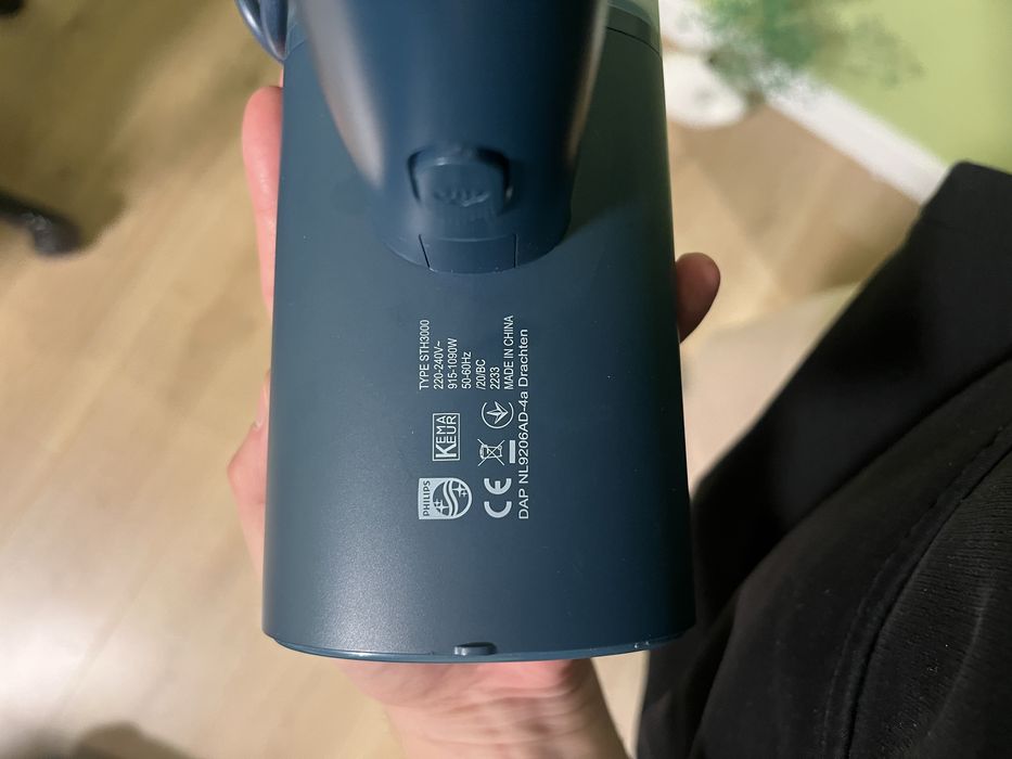 Відпарювач Philips STH 3000