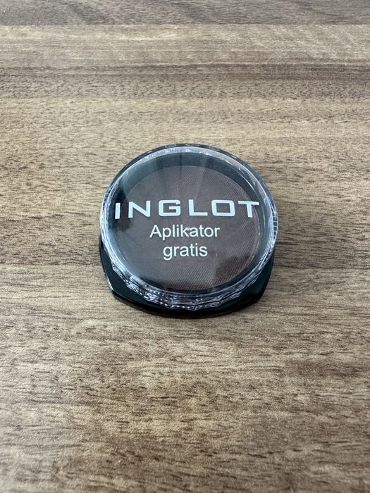Zestaw 3 cieni do powiek Inglot, Rimmel, Revlon
