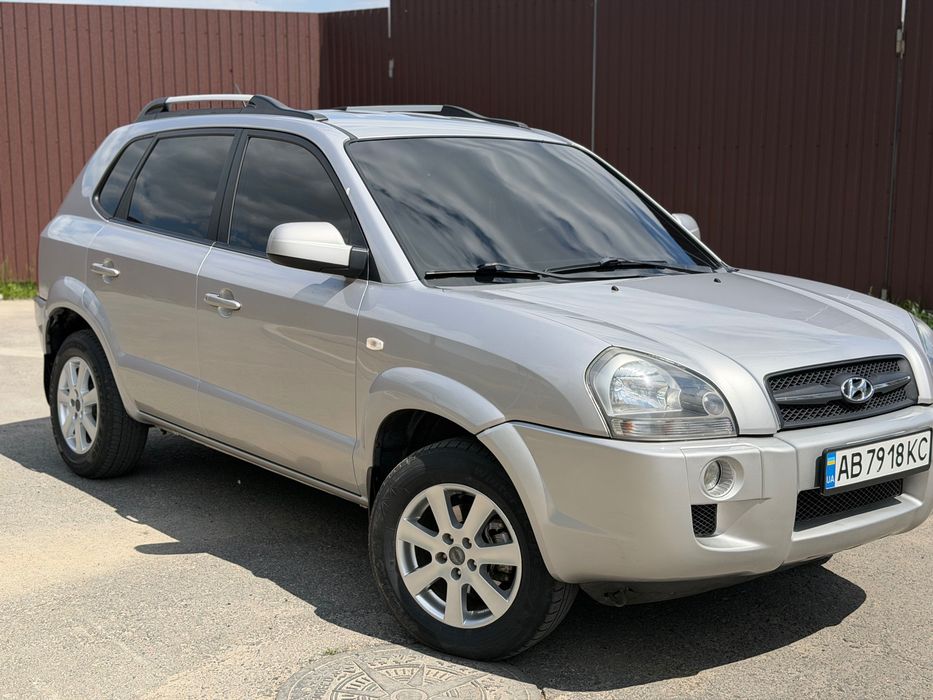 Продам HYUNDAI TUCSON в гарному стані