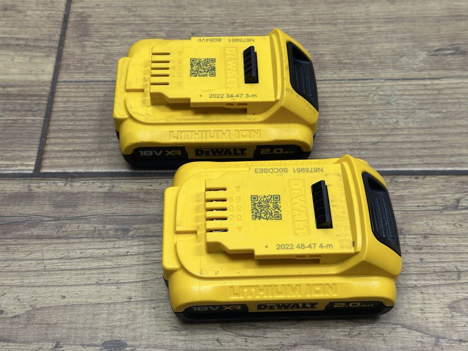 2x bateria, akumulator DeWalt XR 18V 2,0Ah 2022r. | DCB183