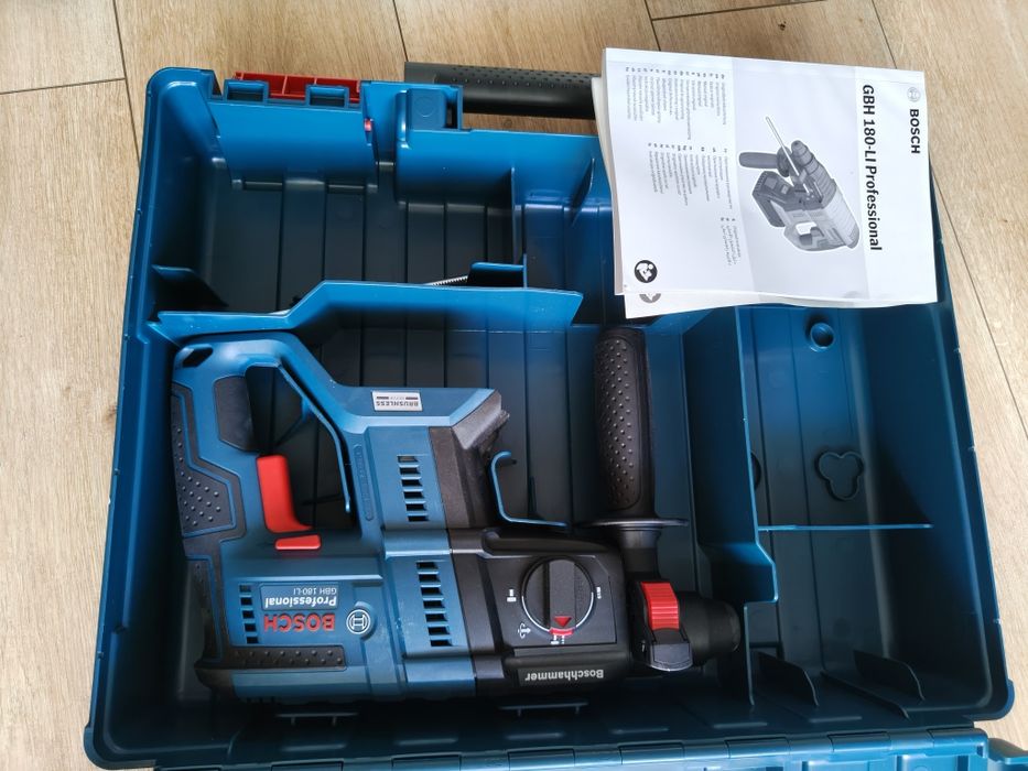 Nowa Bezszczotkowa Młotowiertarka Bosch Professional GBH 180-LI 18V Walizka Gwarancja
