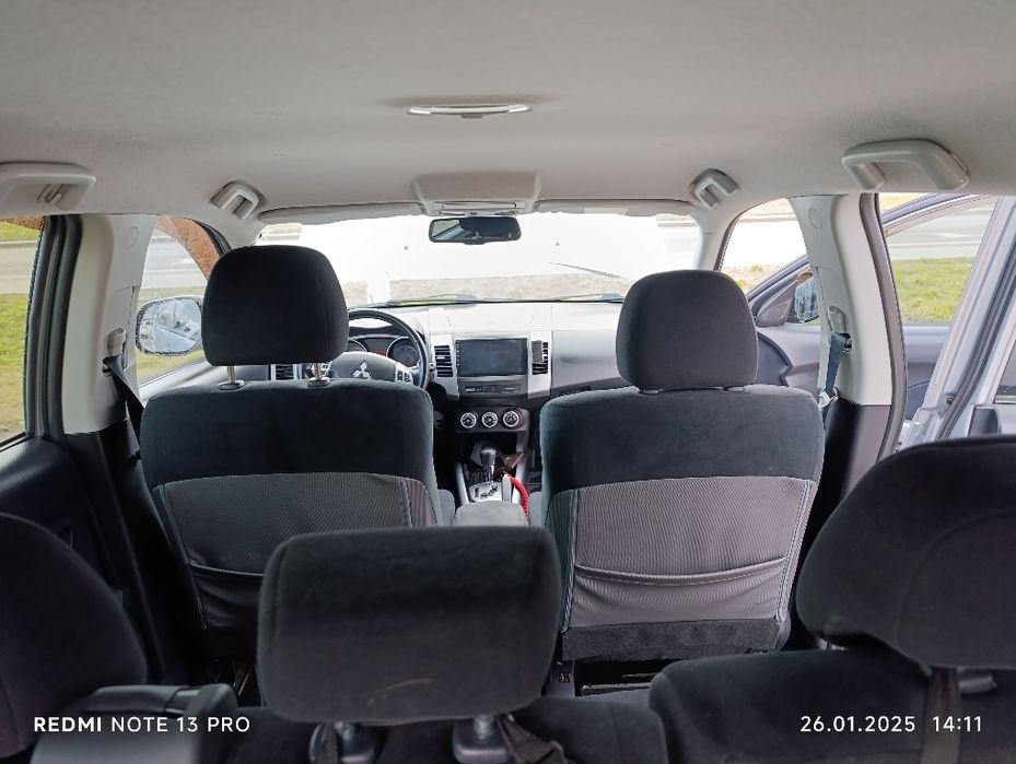 Mitsubishi Outlander 2008 2.4 газ.бензин
ред.