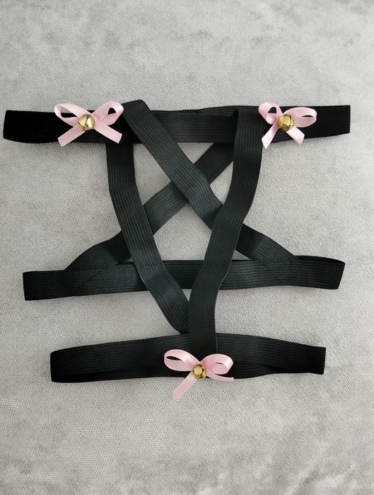 Harness uprząż pentagram kawaii pastel nu goth alternative czarny róż