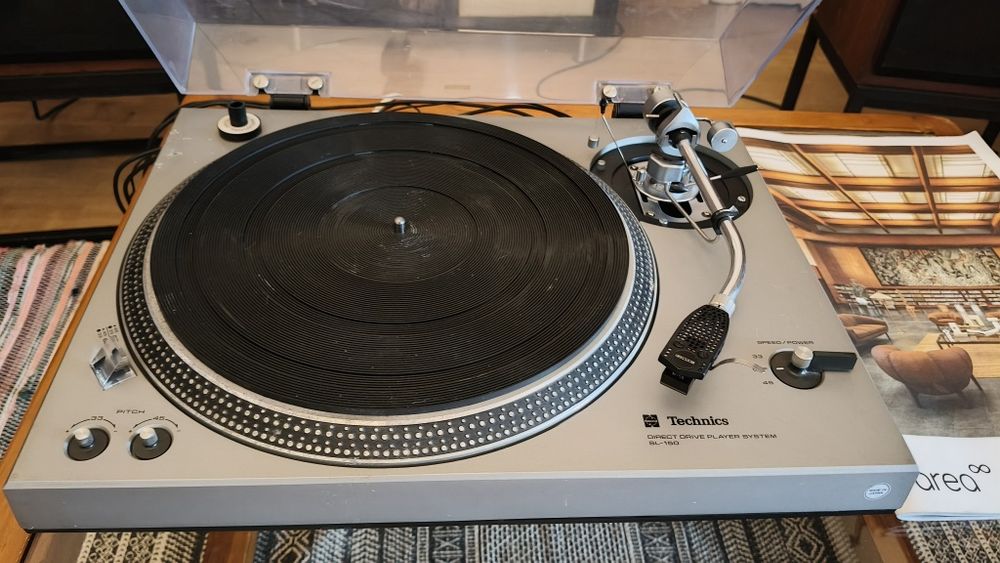 Gira discos Technics sl150 com braço SME