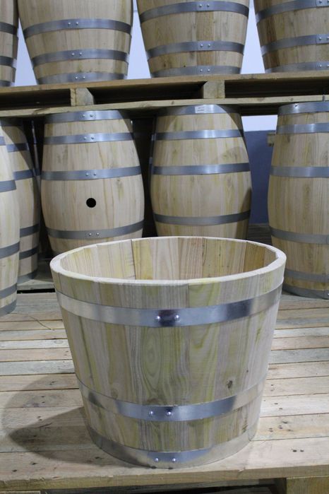 Vasos/Celhas/Dornas de madeira Novos ou usados