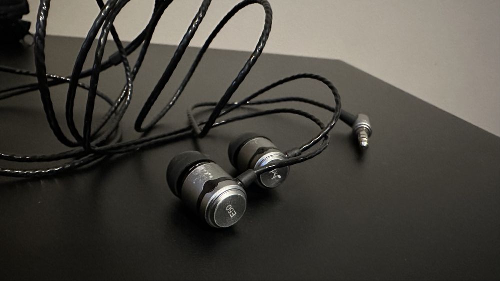 Słuchawki Soundmagic E50 czarne + etui