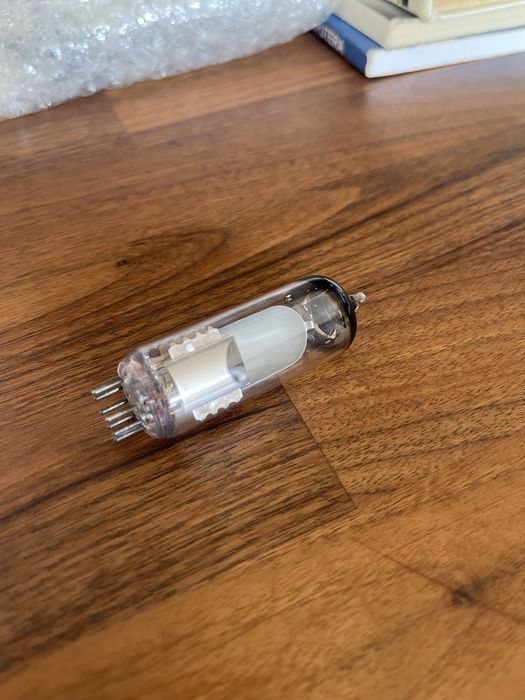 Lampa EM80 EM81 6E1P Magiczne Oko Beethoven