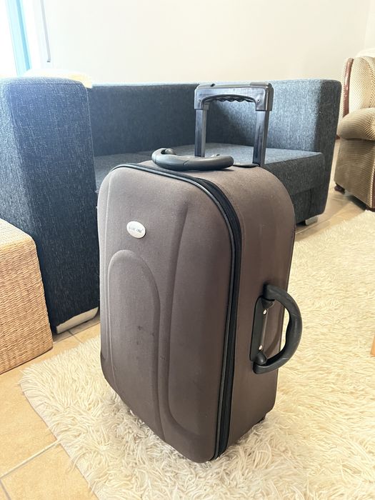 Mala de viagem pequena