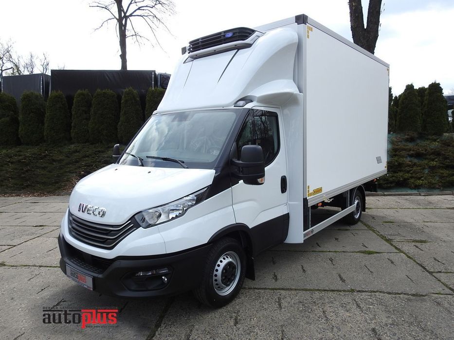 Iveco DAILY 35S16 NOWY KONTENER CHŁODNIA -10*C 8 PALET FUNKCJA GRZANIA ZASILANIE 230V TEMPOMAT KLIMATYZACJA 160KM  fabrycznie nowe, dostępne od ręki, minimum formalności